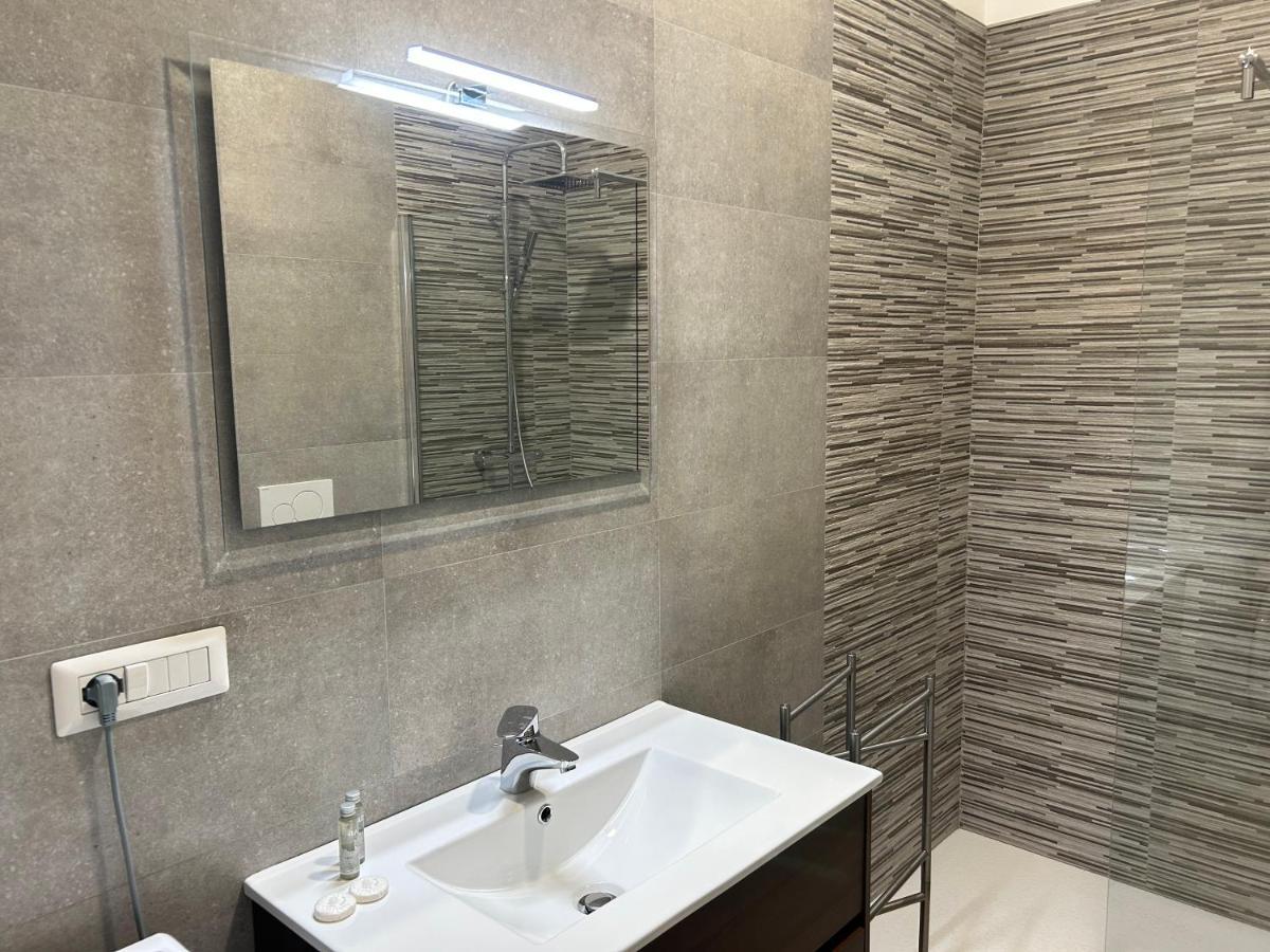 100 Passi Dai Sassi Bed and Breakfast Matera Exterior foto